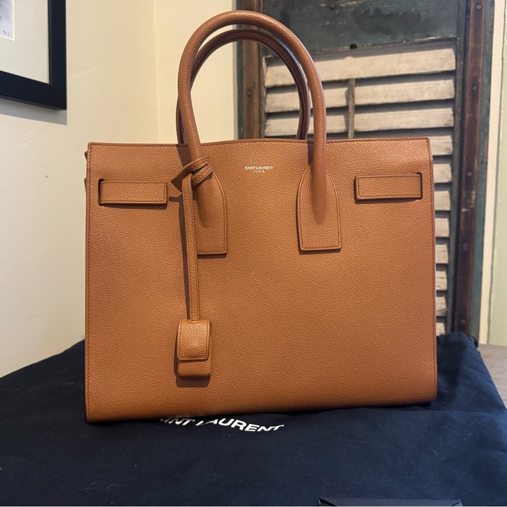 Saint Laurent Sac du Jour Small Epsom Gold